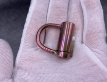 Load image into Gallery viewer, ONLY 1!Colored Titanium PA D Ring Lock
